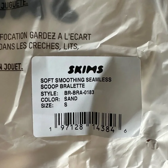 NWT SKIMS Soft Smoothing Seamless Scoop Bralette - Picture 11 of 11